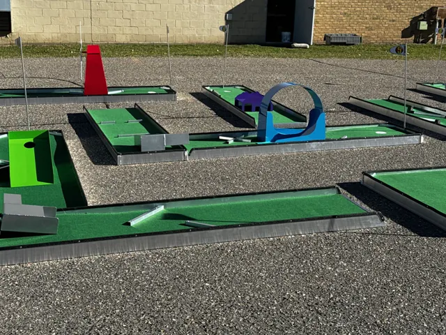 Wild Party Adventures mobile mini golf course, photo 6
