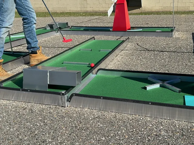 Wild Party Adventures mobile mini golf course, photo 20